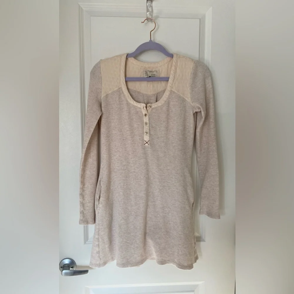 Saturday Sunday Anthropologie cream mini thermal henley dress - Picture 2 of 10